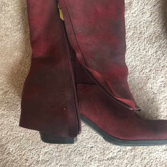 Fergie Cameo Booties - Picture 4 of 7